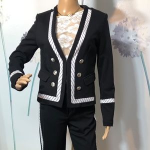 Jacket black and white